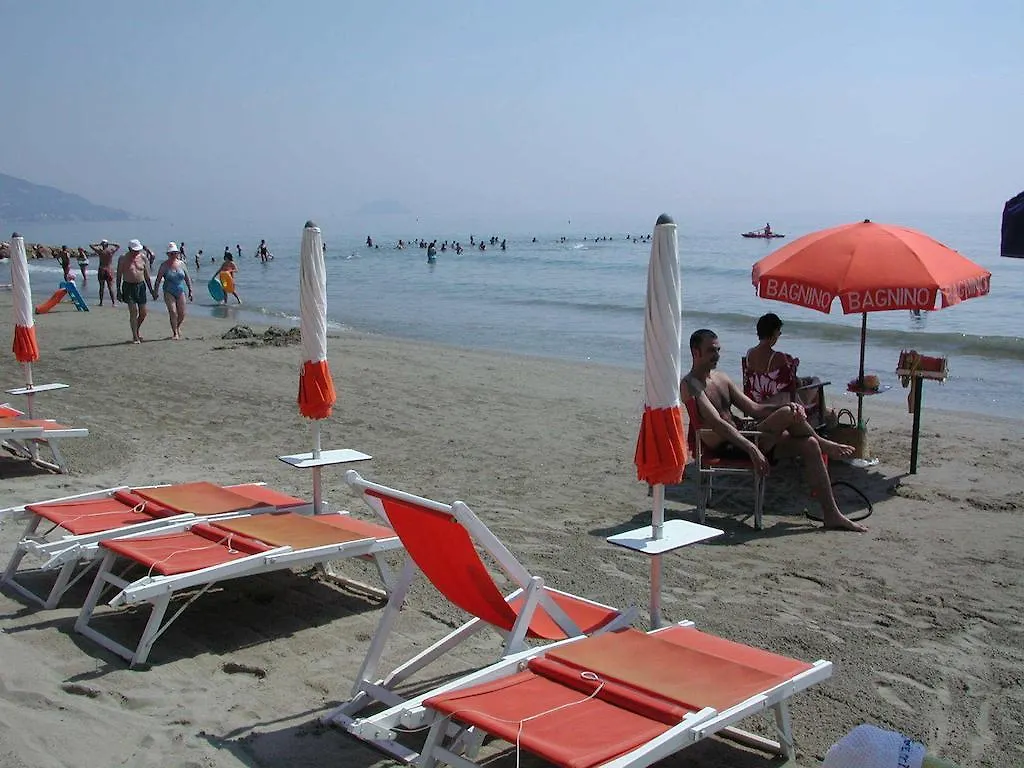 Hotel Patrizia Laigueglia 3*,  Italy